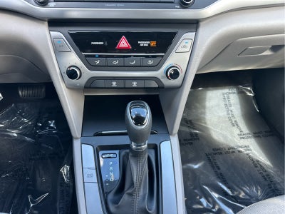 2017 Hyundai Elantra 4dr Sdn Auto SE PZEV