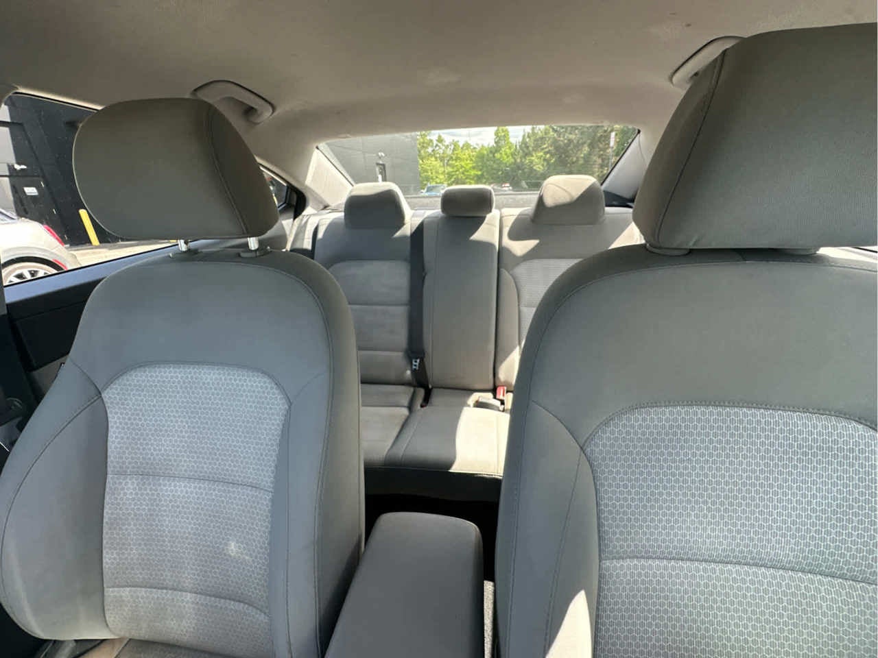 2017 Hyundai Elantra 4dr Sdn Auto SE PZEV