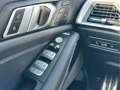2024 BMW X7 xDrive40i Sports Activity Vehicle