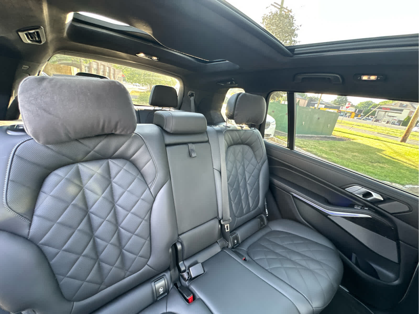 2024 BMW X7 xDrive40i Sports Activity Vehicle