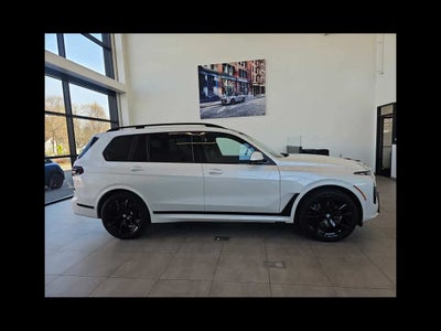 2024 BMW X7 xDrive40i Sports Activity Vehicle