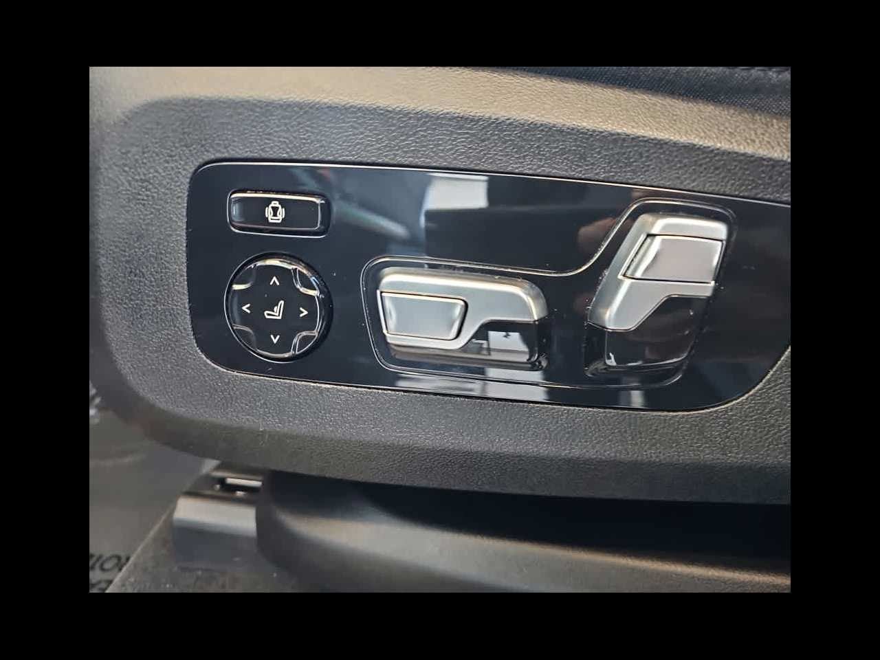 2024 BMW X7 xDrive40i Sports Activity Vehicle