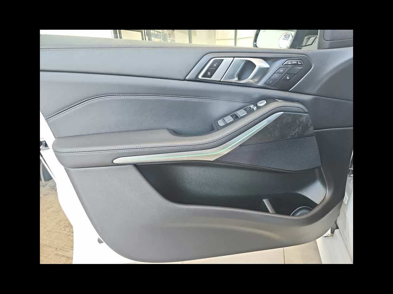 2024 BMW X7 xDrive40i Sports Activity Vehicle