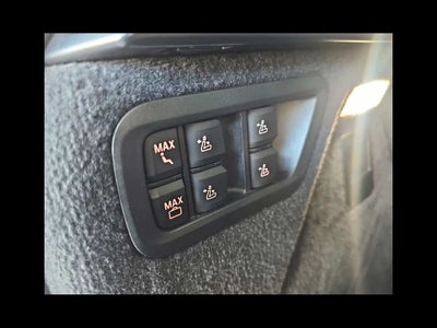 2024 BMW X7 xDrive40i Sports Activity Vehicle