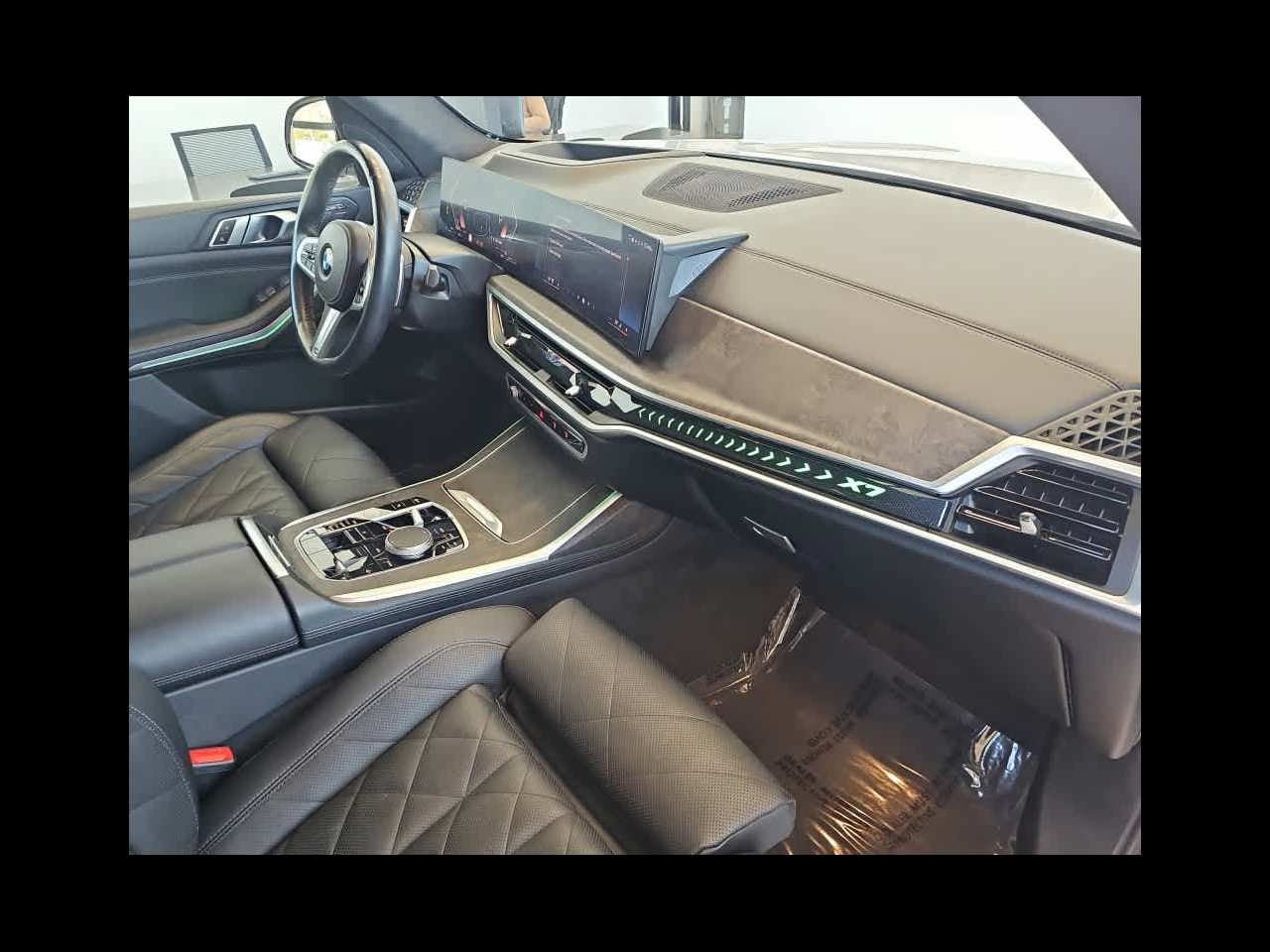 2024 BMW X7 xDrive40i Sports Activity Vehicle