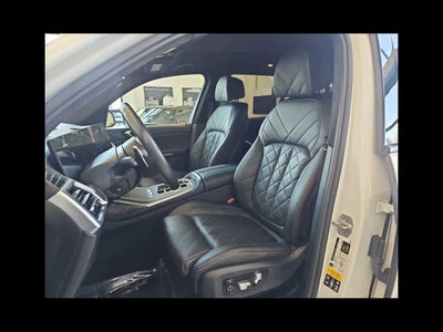 2024 BMW X7 xDrive40i Sports Activity Vehicle