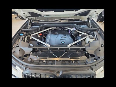 2024 BMW X7 xDrive40i Sports Activity Vehicle