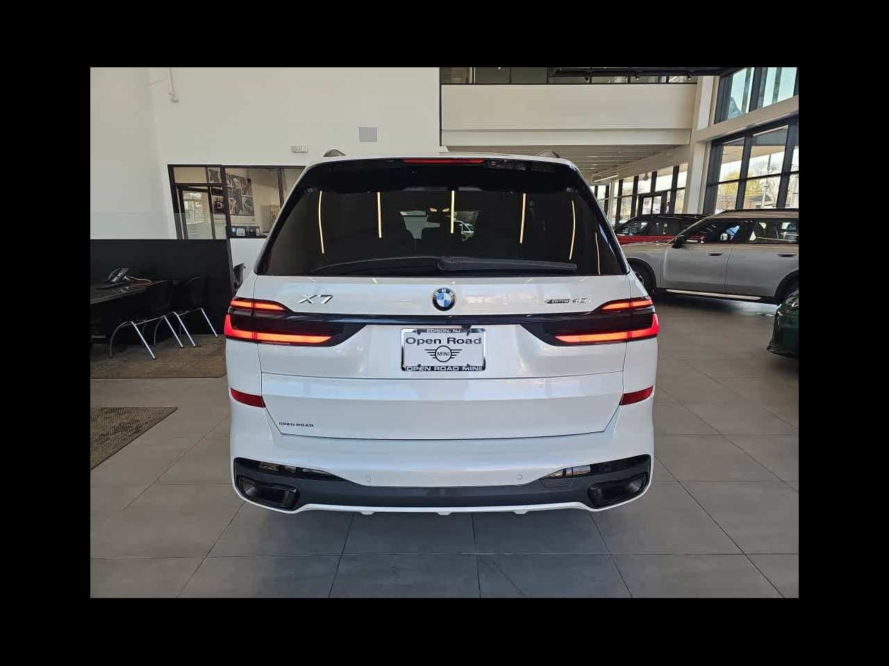 2024 BMW X7 xDrive40i Sports Activity Vehicle