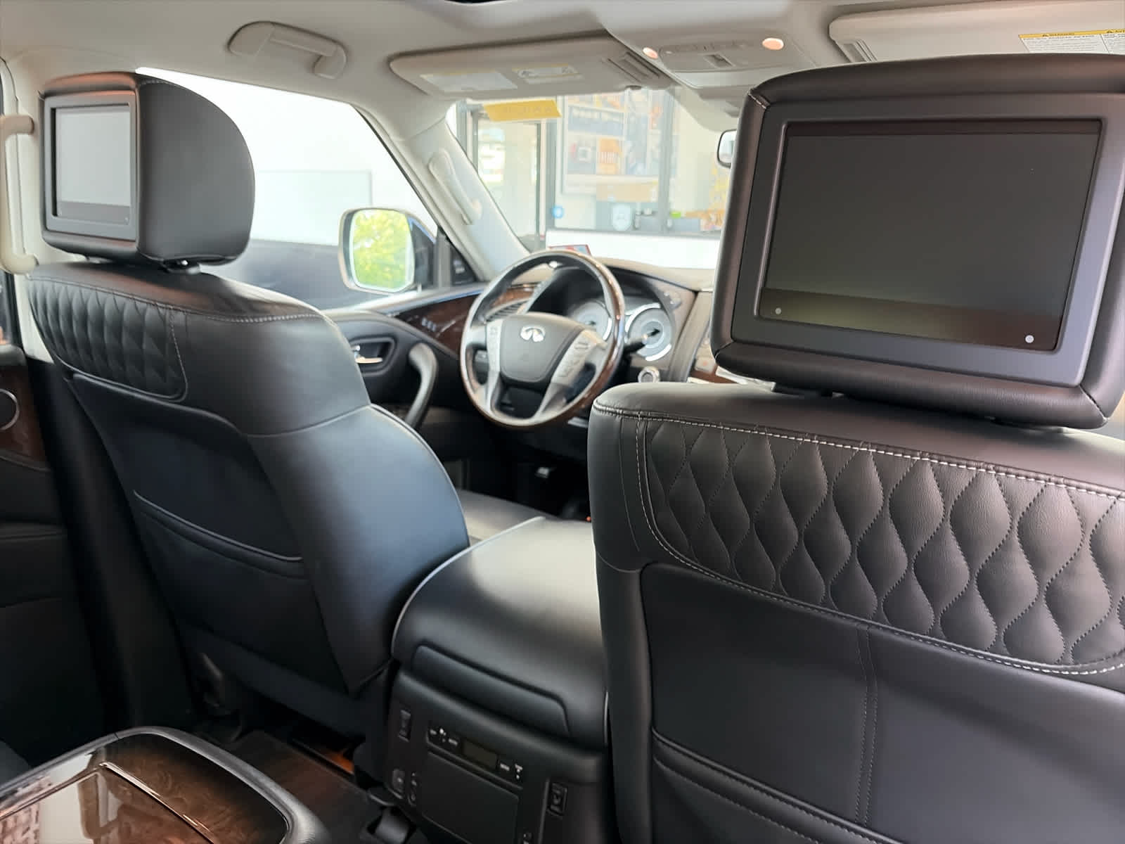 2019 INFINITI QX80 LUXE AWD