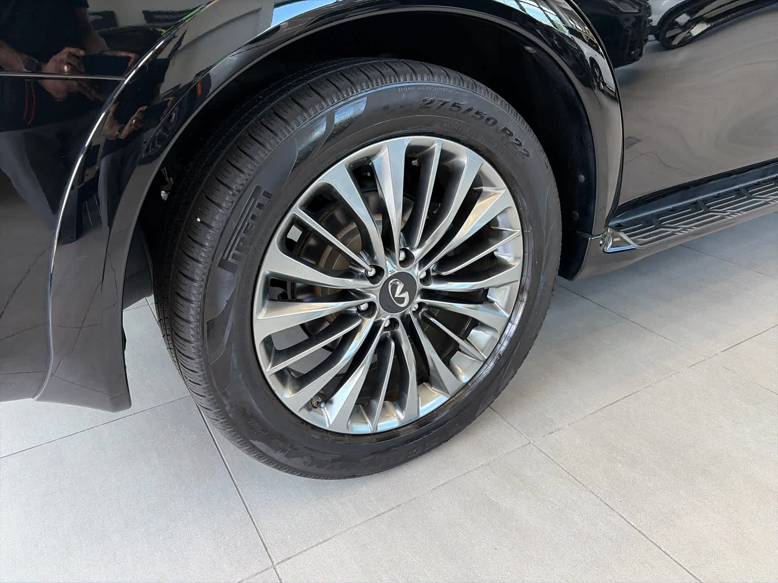 2019 INFINITI QX80 LUXE AWD