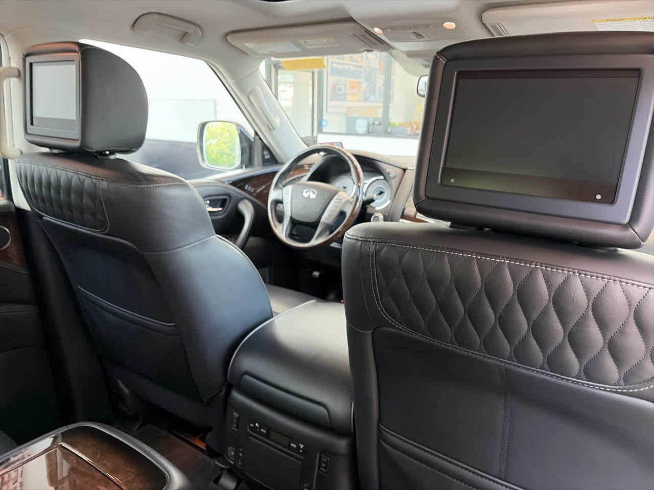 2019 INFINITI QX80 LUXE AWD