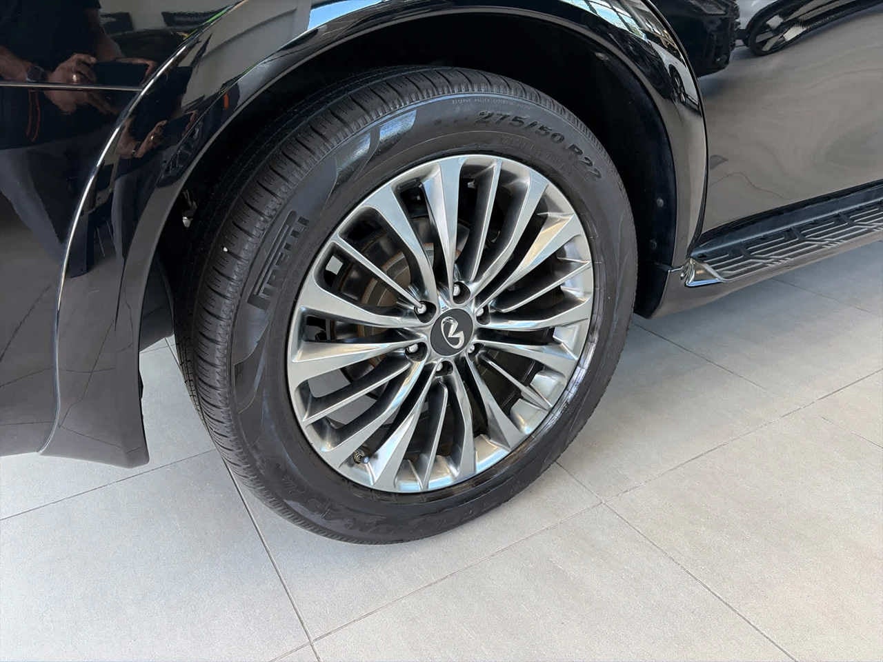 2019 INFINITI QX80 LUXE AWD