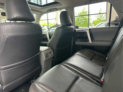 2010 Toyota 4Runner RWD 4dr V6 SR5