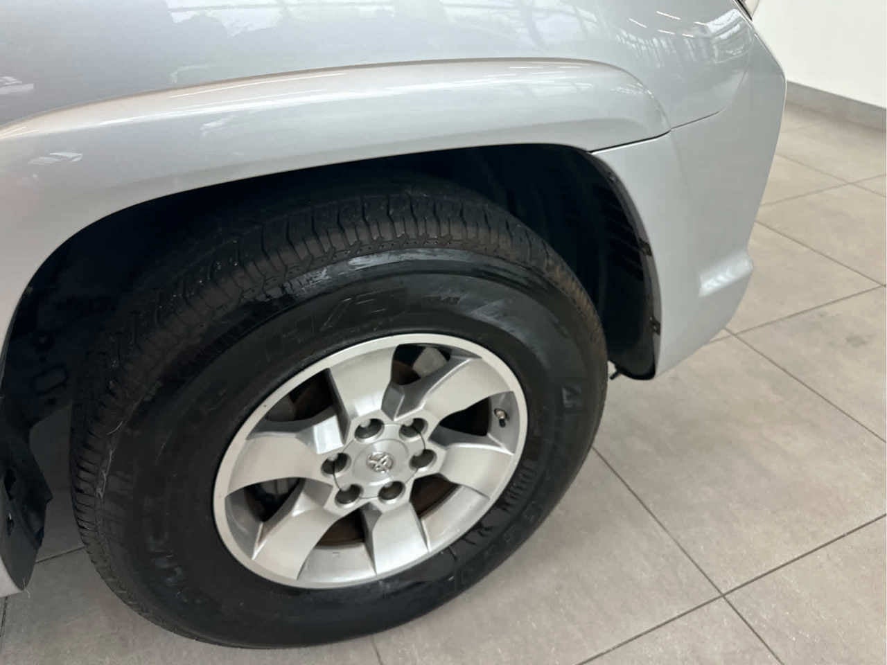 2010 Toyota 4Runner RWD 4dr V6 SR5