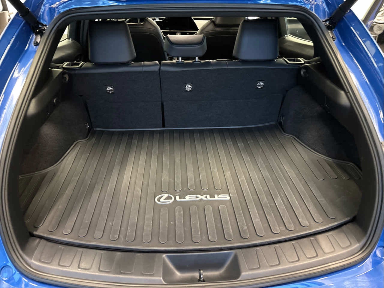 2024 Lexus UX UX 250h Premium AWD