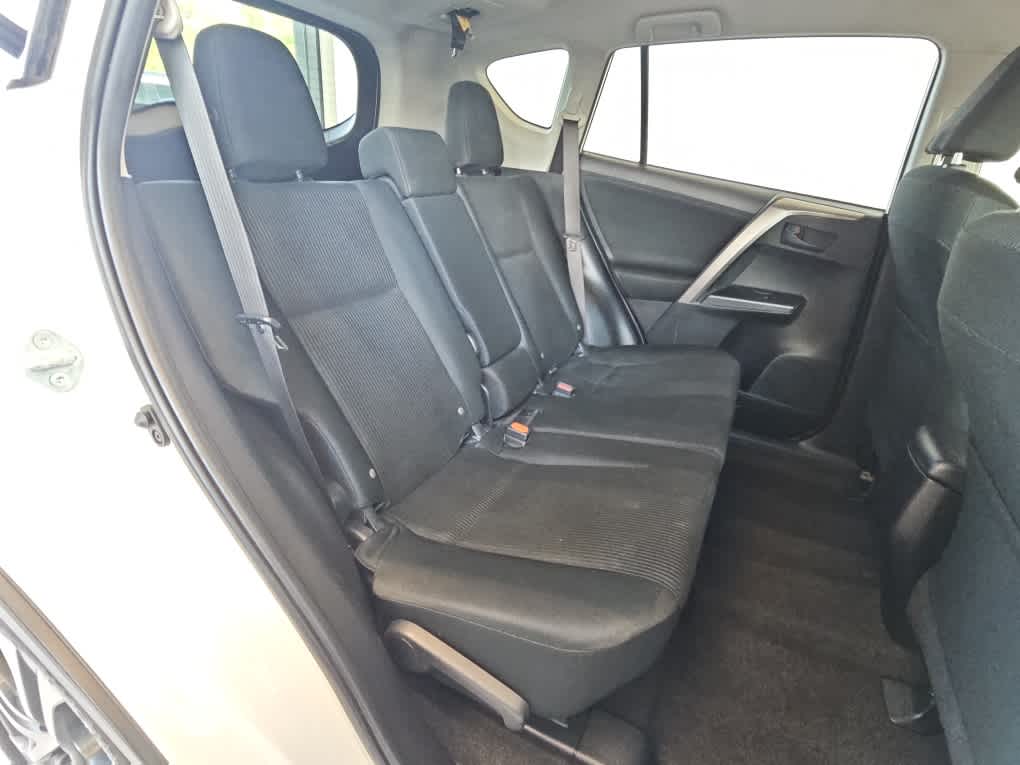2017 Toyota RAV4 LE AWD