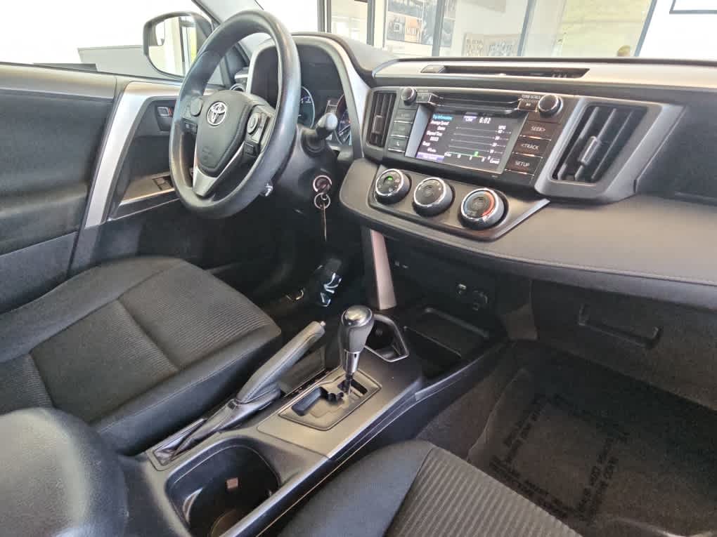 2017 Toyota RAV4 LE AWD