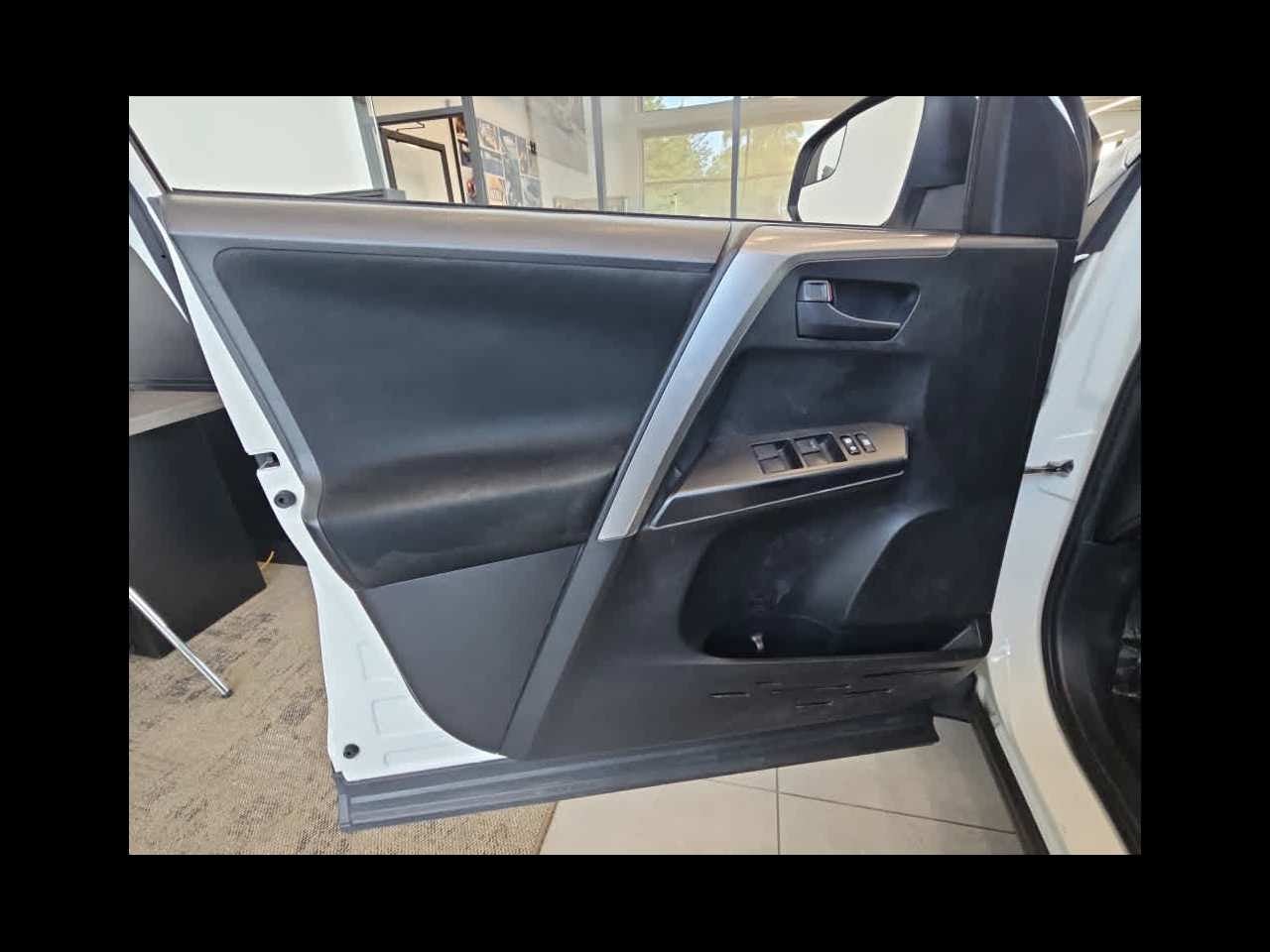 2017 Toyota RAV4 LE AWD