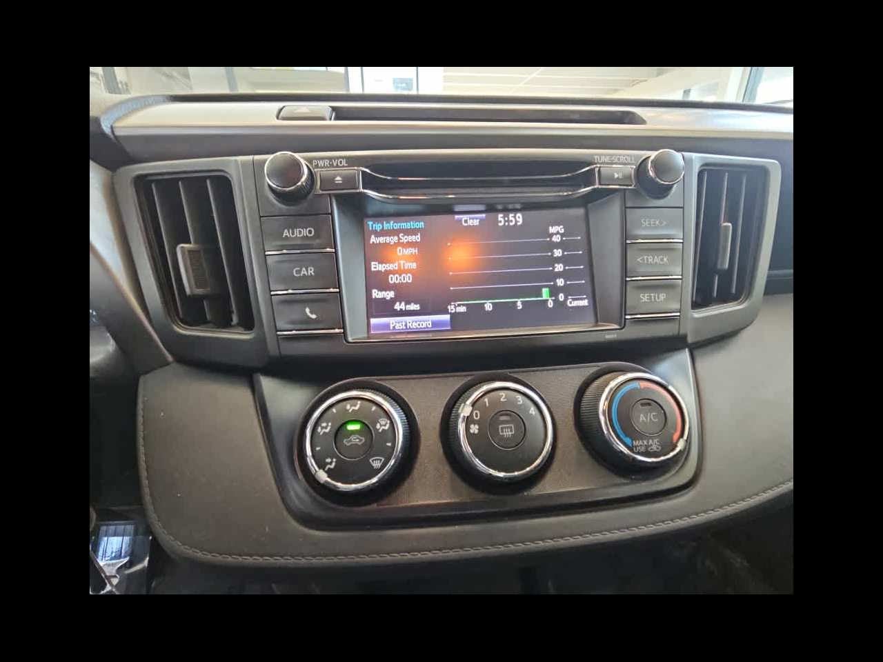 2017 Toyota RAV4 LE AWD