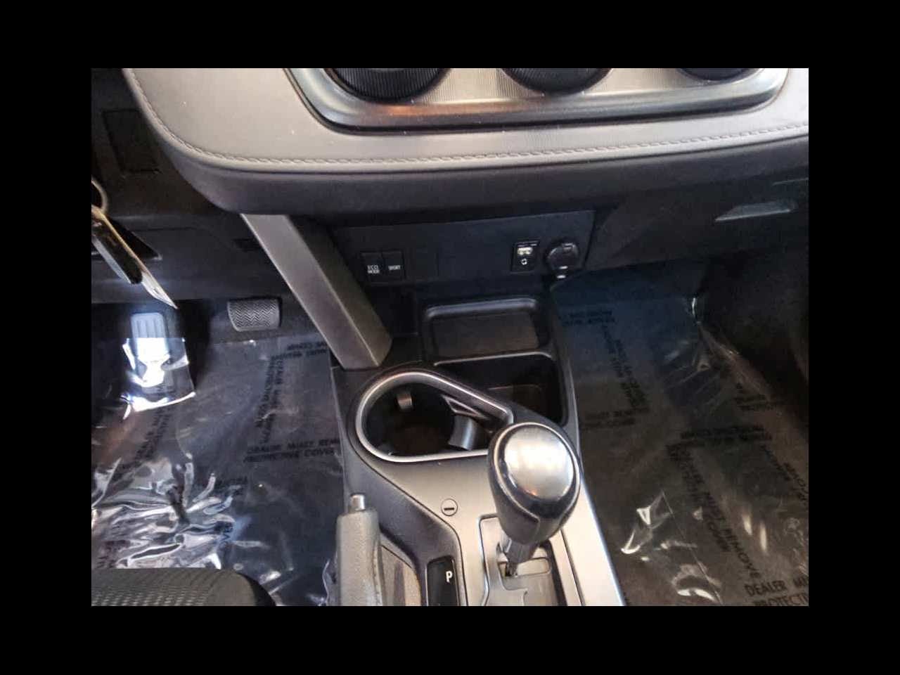 2017 Toyota RAV4 LE AWD