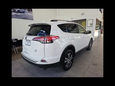 2017 Toyota RAV4 LE AWD