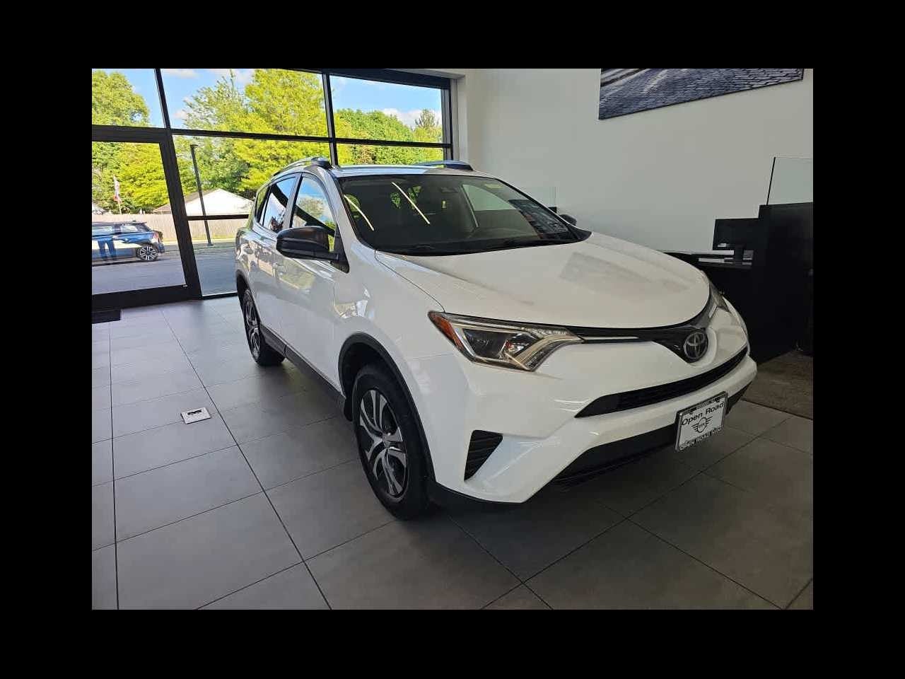 2017 Toyota RAV4 LE AWD