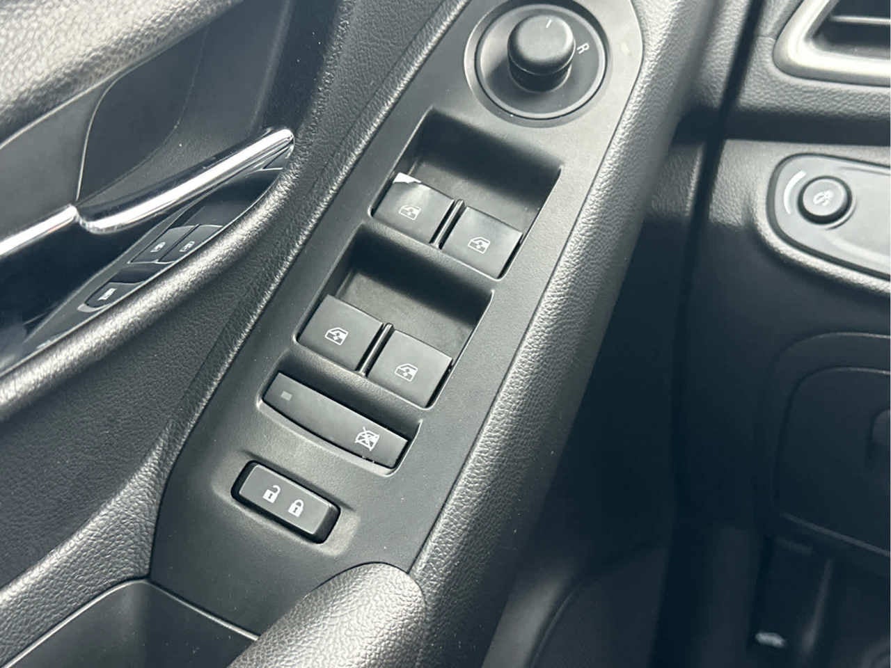 2020 Chevrolet Trax FWD 4dr LS