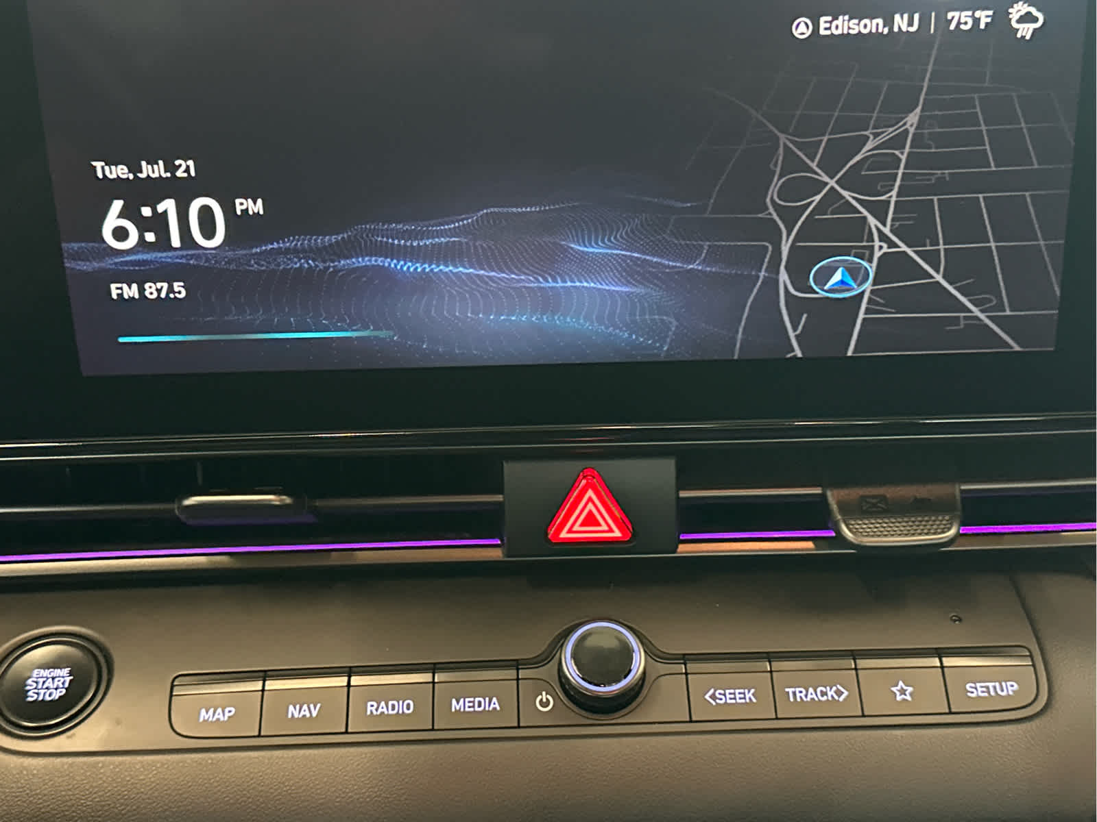 2025 Hyundai Elantra Hybrid SEL Sport DCT