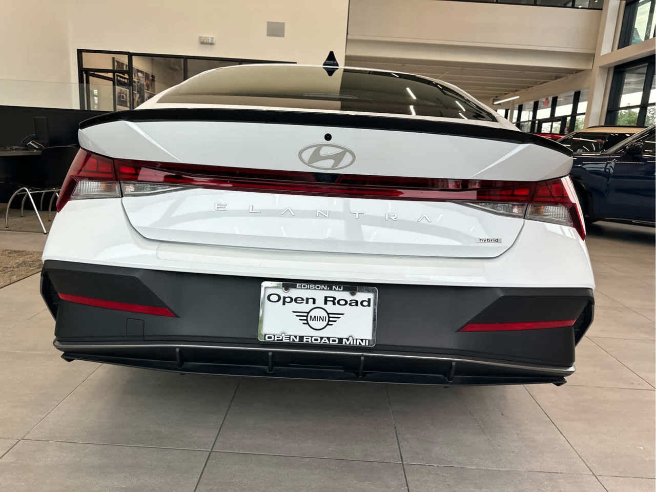 2025 Hyundai Elantra Hybrid SEL Sport DCT