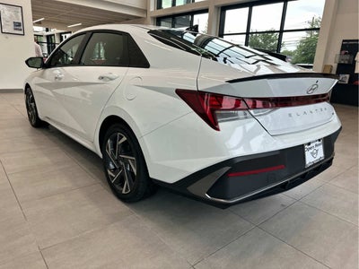 2025 Hyundai Elantra Hybrid SEL Sport DCT