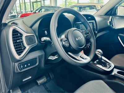 2023 Kia Soul LX IVT