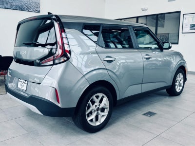 2023 Kia Soul LX IVT