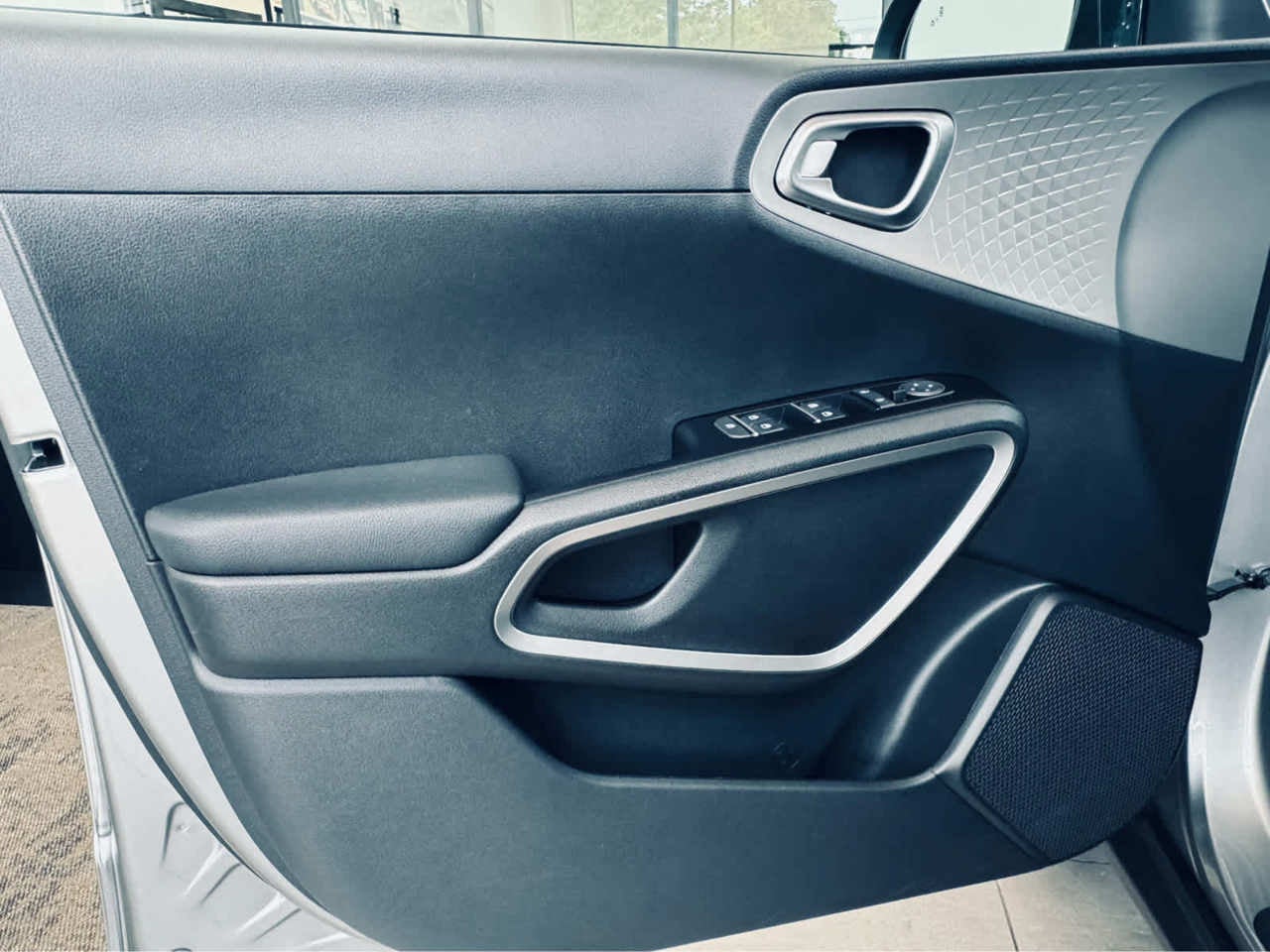 2023 Kia Soul LX IVT