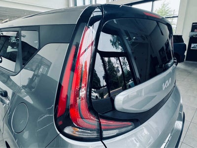 2023 Kia Soul LX IVT