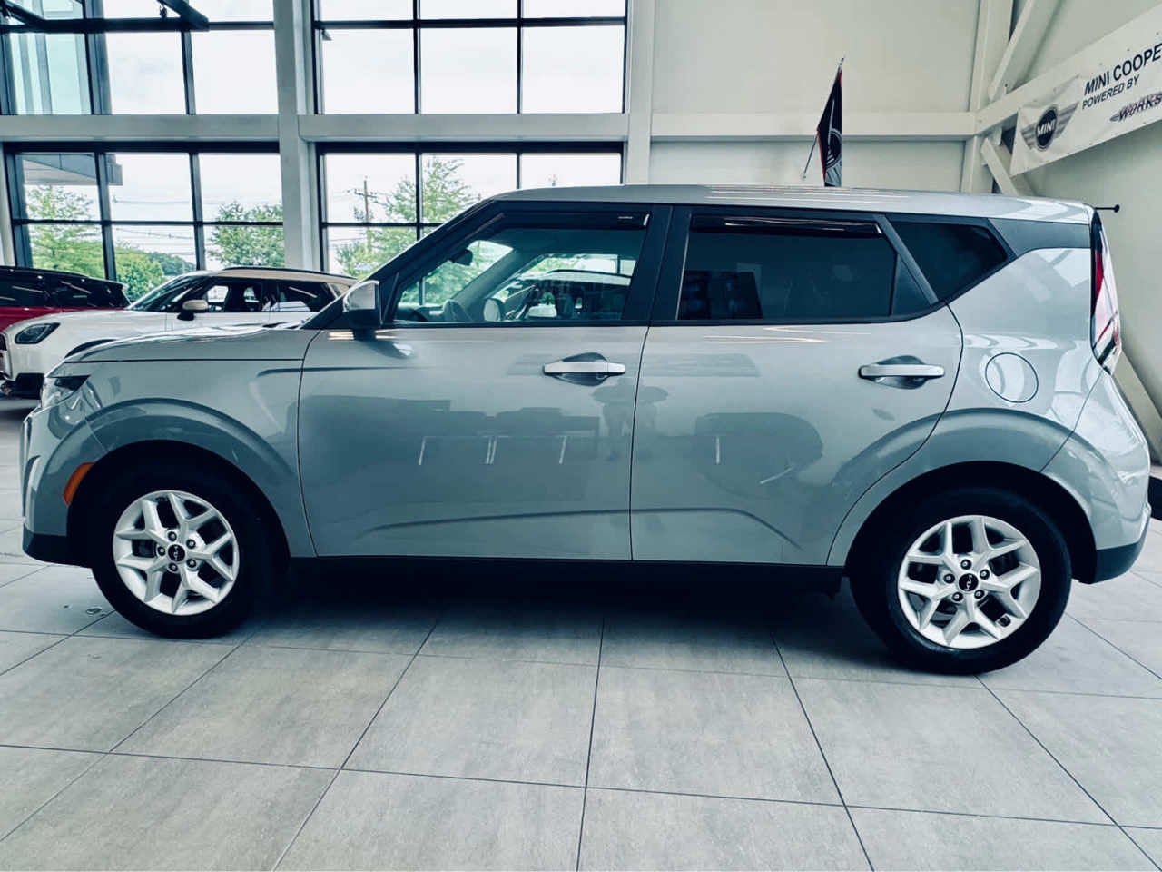 2023 Kia Soul LX IVT