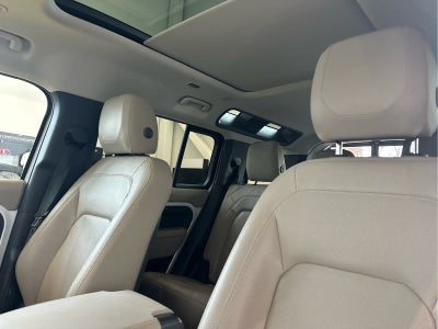 2024 Land Rover Defender 110 P300 S