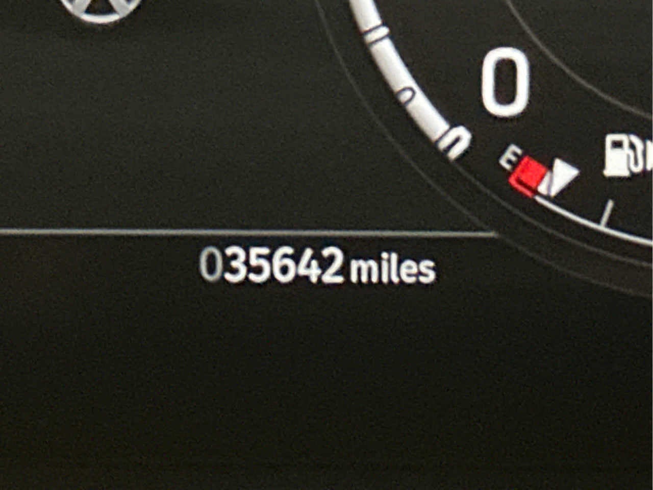 2024 Land Rover Defender 110 P300 S