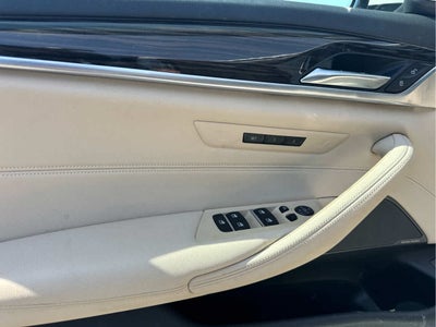2019 BMW 5 Series 530i xDrive Sedan