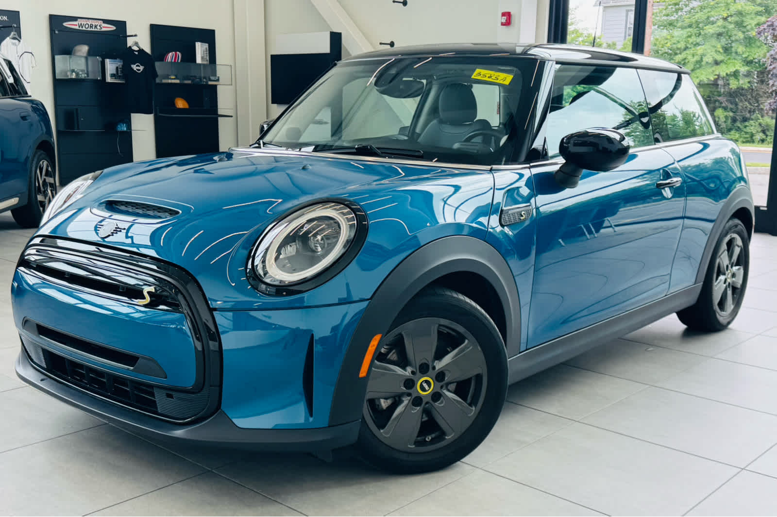 2024 MINI HARDTOP 2 DOOR Cooper SE FWD