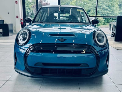 2024 MINI HARDTOP 2 DOOR Cooper SE FWD