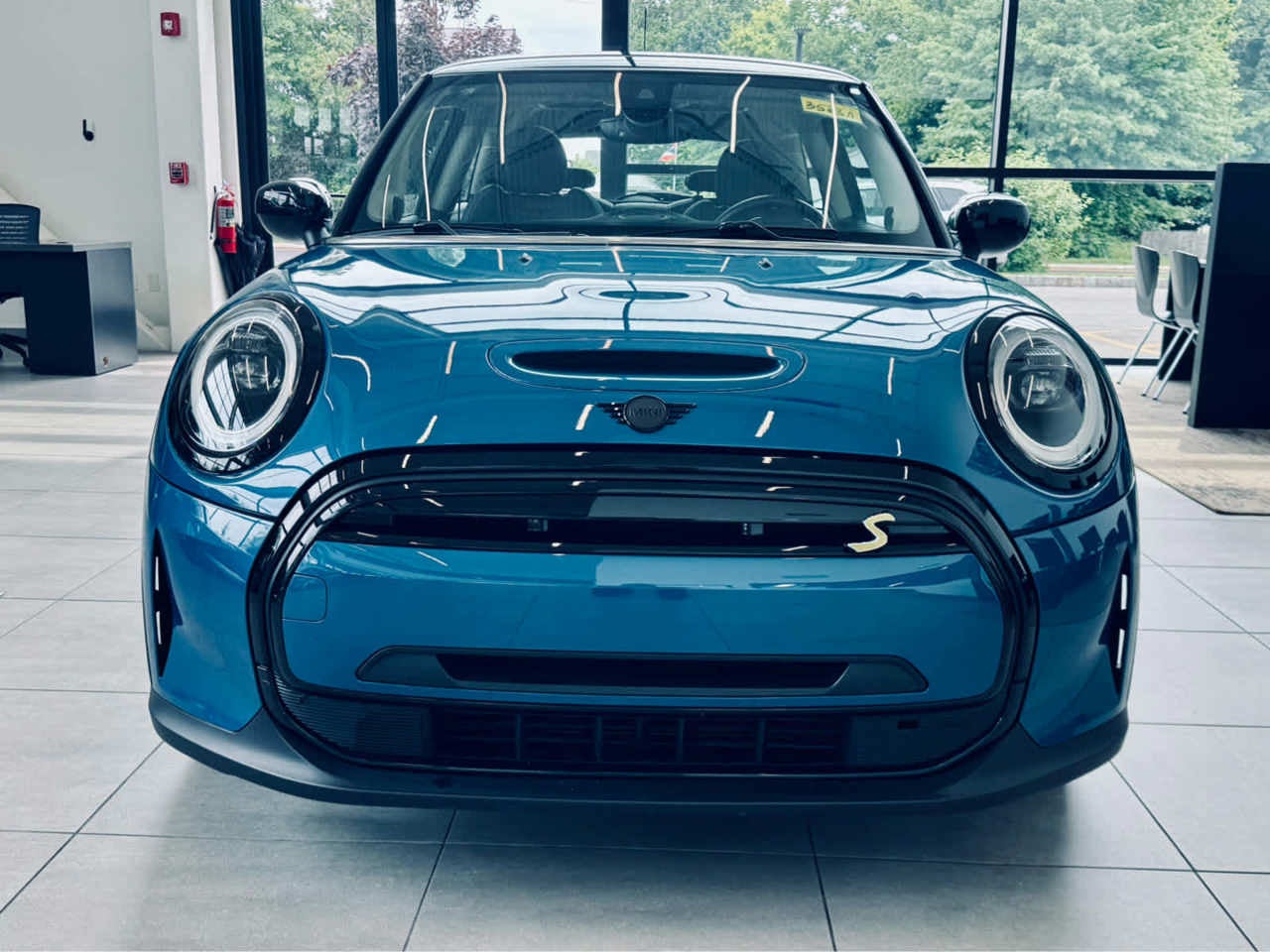2024 MINI HARDTOP 2 DOOR Cooper SE FWD