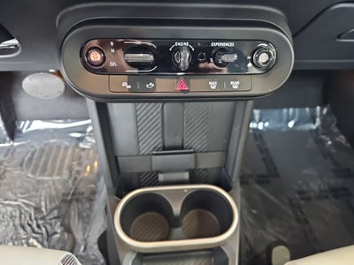 2025 MINI HARDTOP 2 DOOR C Signature Trim FWD