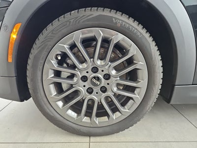 2025 MINI HARDTOP 2 DOOR C Signature Trim FWD