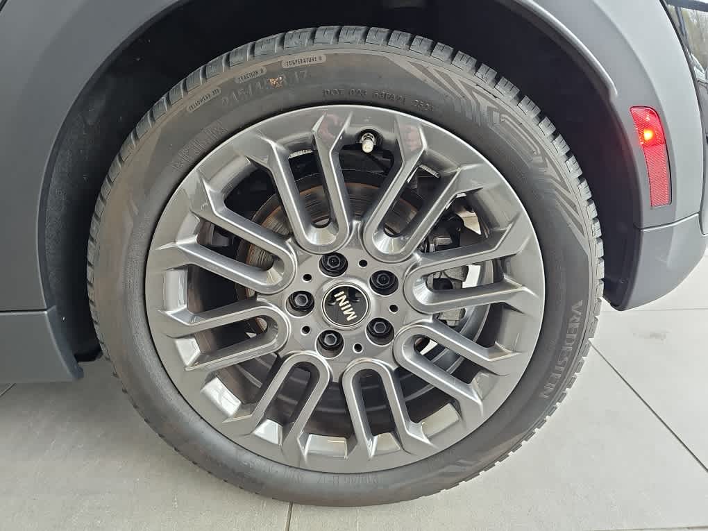 2025 MINI HARDTOP 2 DOOR C Signature Trim FWD