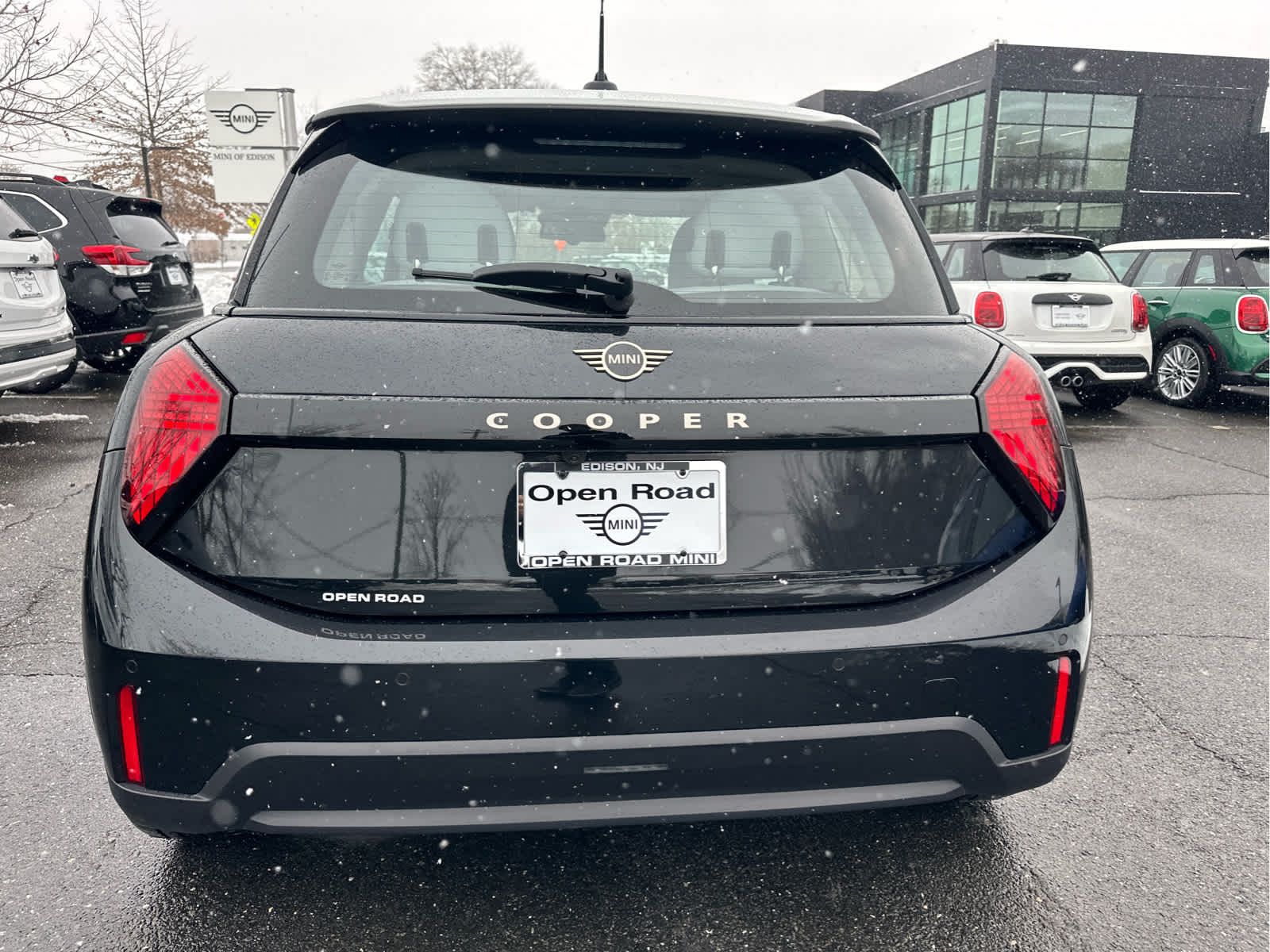 2025 MINI HARDTOP 2 DOOR Cooper FWD