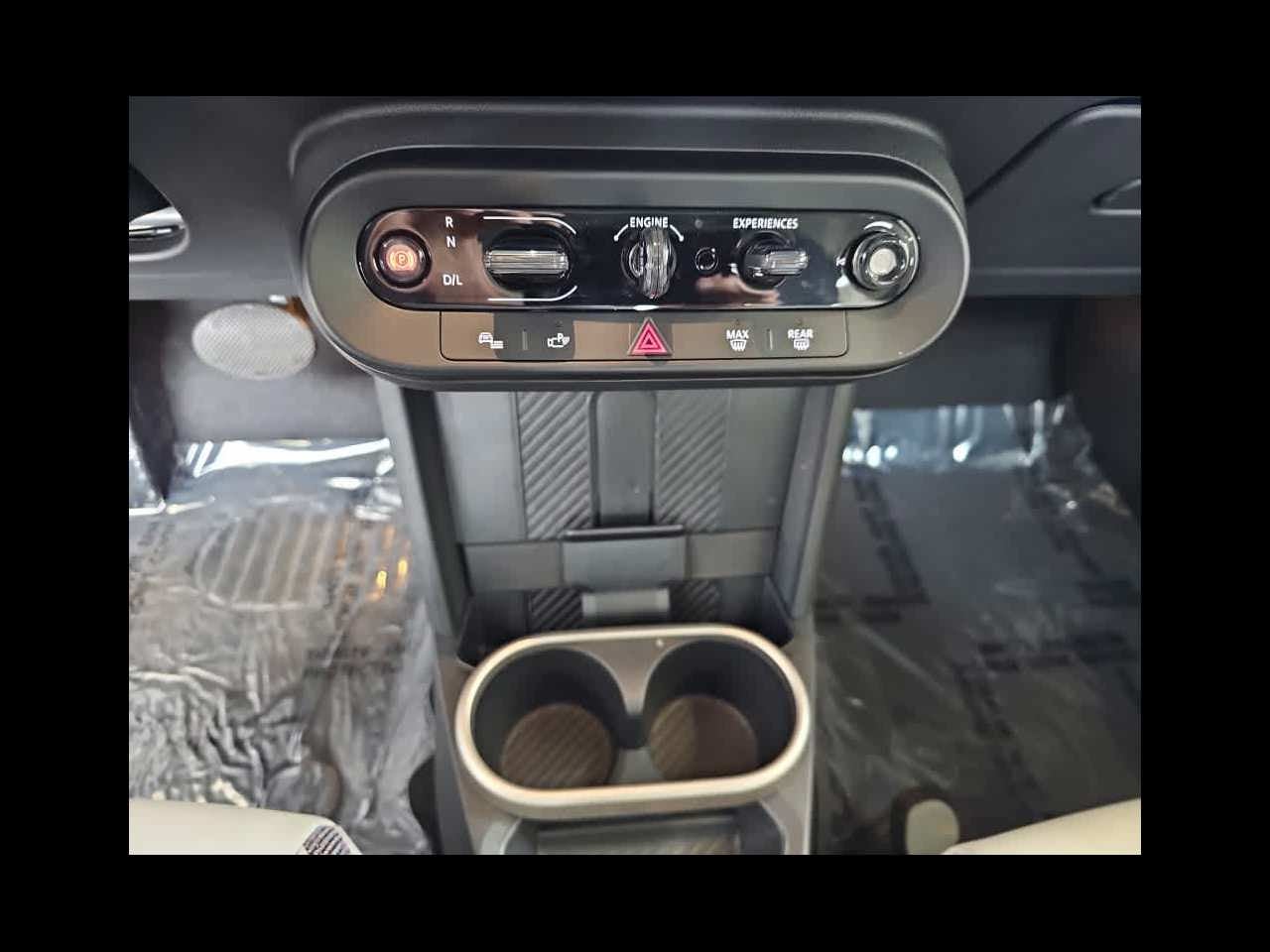 2025 MINI HARDTOP 2 DOOR C Signature Trim FWD