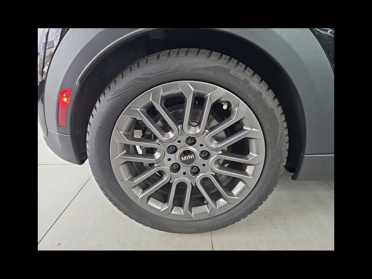 2025 MINI HARDTOP 2 DOOR C Signature Trim FWD