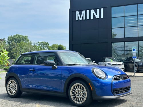 2025 MINI HARDTOP 2 DOOR SIGNATURE PLUS
