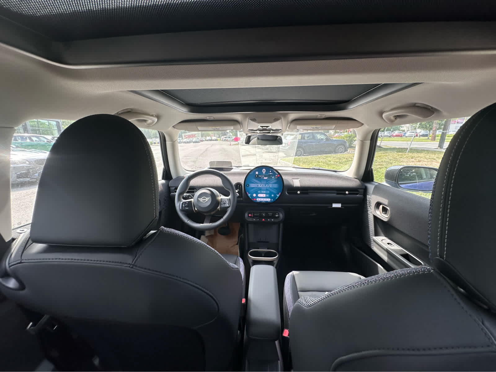 2025 MINI HARDTOP 2 DOOR SIGNATURE PLUS