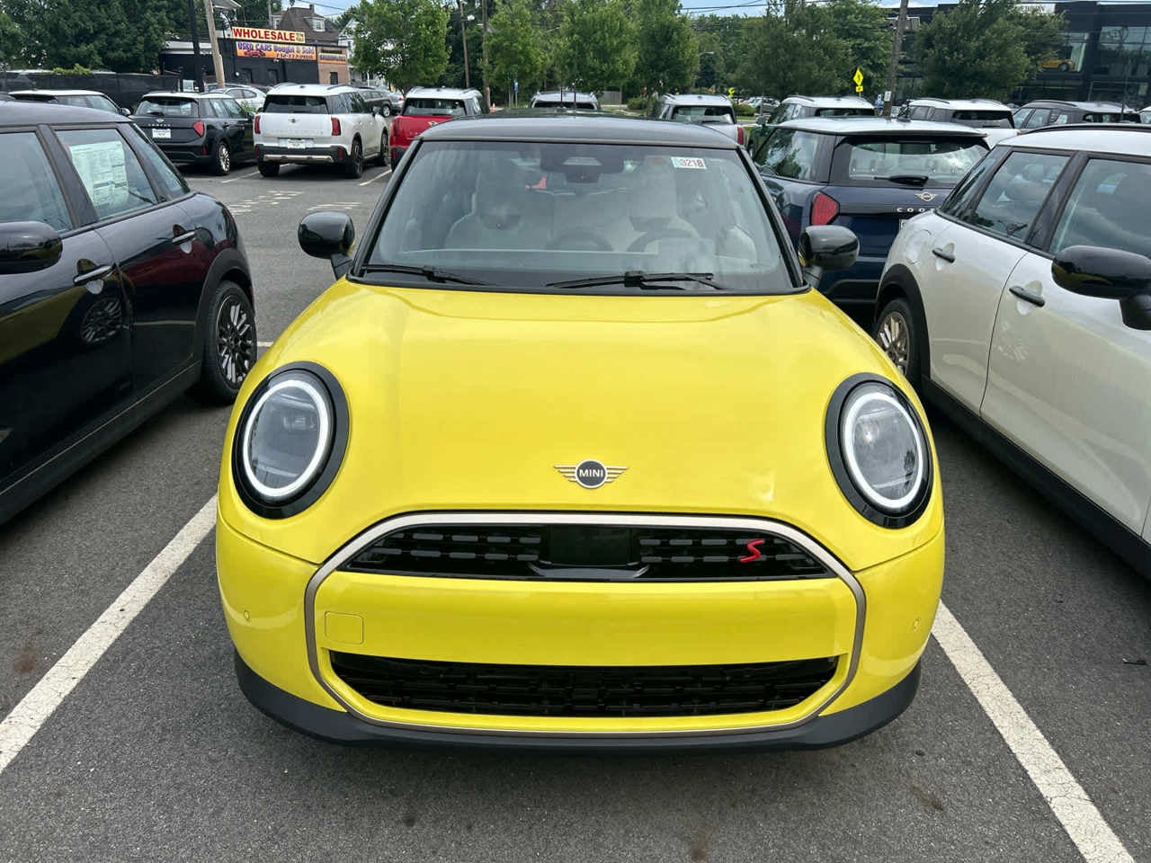 2025 MINI HARDTOP 2 DOOR SIGNATURE PLUS